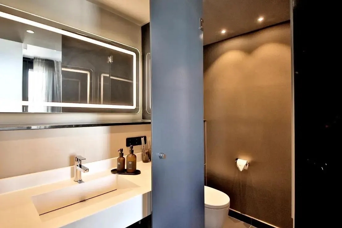 Sky Aparthotel Stuttgart
